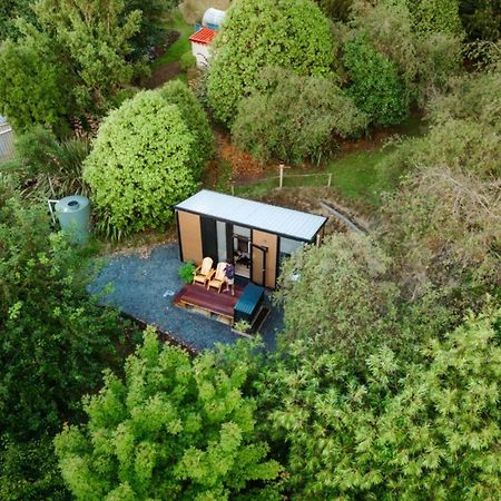 Villa Tranquility Tiny House By Tiny Away Owaka Exterior foto