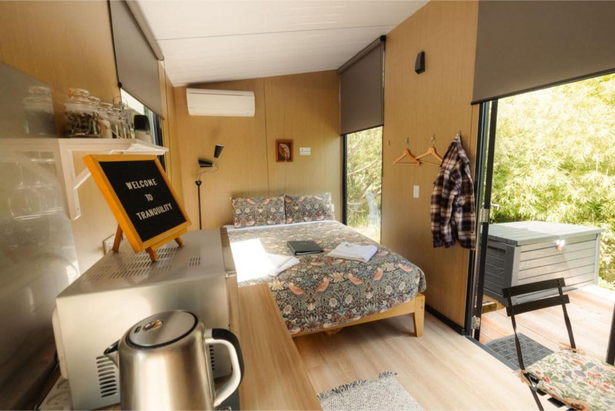 Villa Tranquility Tiny House By Tiny Away Owaka Exterior foto